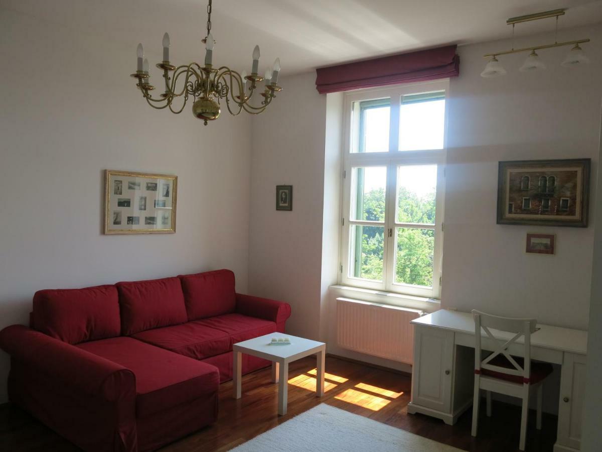 Horvath Villa Apartman Aliz Balatonfured Exterior photo
